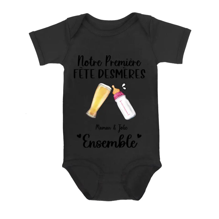 Cache-couche/T-shirt bébé personnalisé personnalisé - Idée cadeau fête des mères pour bébé/maman - Ensemble Notre Première Fête Desmères