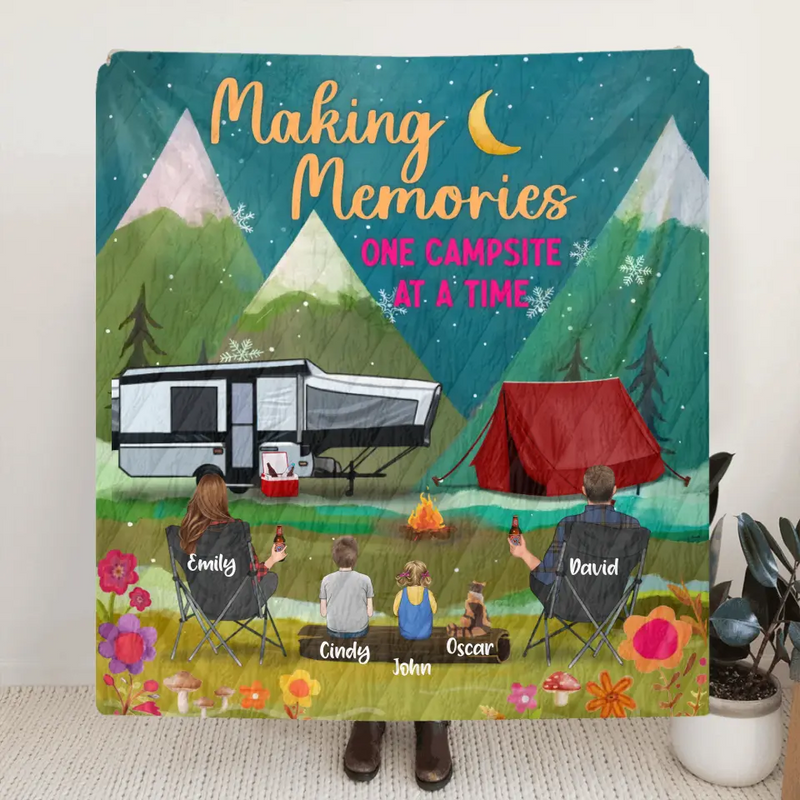 Personalized Camping Quilt/Fleece Throw Blanket - Gift Idea For Family/Camping Lover - Couple/Parents/Single Parent With Up to 3 Kids And 4 Pets - Making Memories One Campsite At A Time