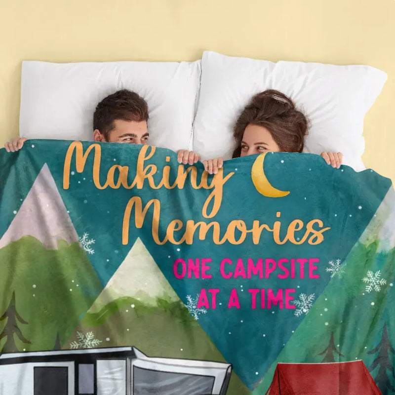 Personalized Camping Quilt/Fleece Throw Blanket - Gift Idea For Family/Camping Lover - Couple/Parents/Single Parent With Up to 3 Kids And 4 Pets - Making Memories One Campsite At A Time