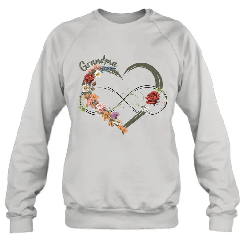 Personalized Floral Heart Grandma Mom Vintage Birth Month Flower Shirt/Hoodie - Up to 10 Kids - Mother's Day Gift Idea for Mom/Grandma