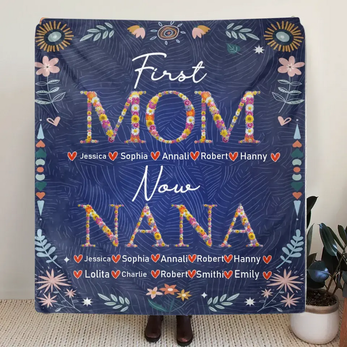 Custom Personalized Mom Grandma Quilt/ Fleece Throw Blanket - Gift Idea For Grandma/Mother's Day - Upto 5 Kids, 10 Grandkids - First Mom Now Nana