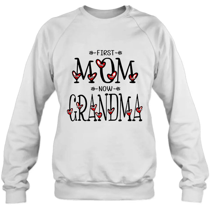 Personalized Mom And Grandma Shirt - Upto 5  Kids & 7 Grandkids - Mother's Day Gift Idea for Mom/Grandma