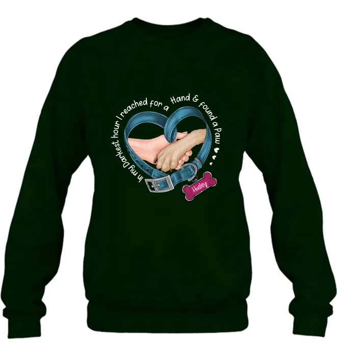 Custom Personalized Dog T-shirt/ Hoodie - Memorial Gift Idea For Dog Lover - In My Darkest Hour I Reached For A Hand & Found A Paw