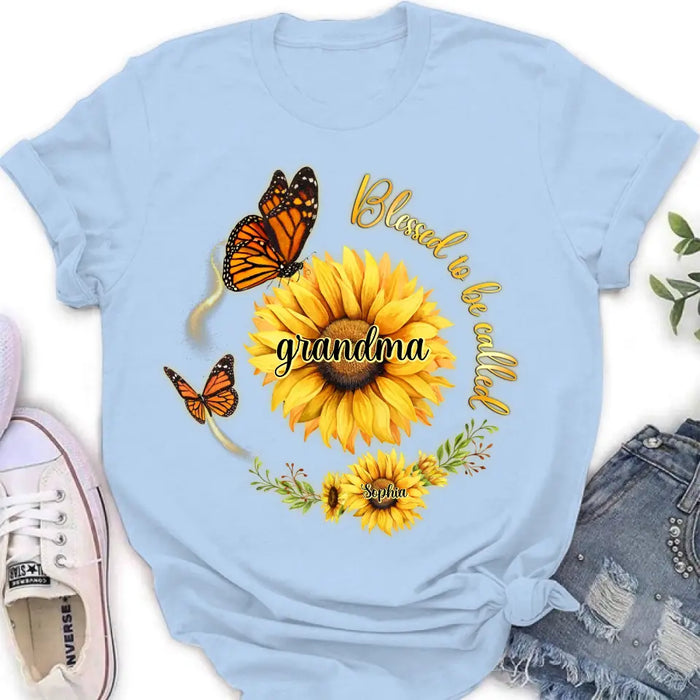 Custom Personalized Sunflower Shirt/ Hoodie - Up to 10 Kids - Mother's Day Gift Idea for Mom/Grandma