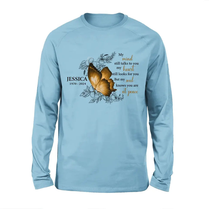 Custom Personalized Memorial Shirt/Hoodie - Memorial Gift Idea for Mother's Day/Father's Day - My Mind Still Talks To You