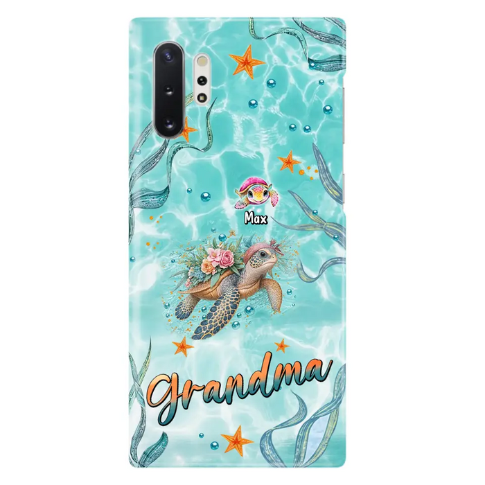 Custom Personalized Grandma Ocean Turtles Phone Case - Gift Idea For Grandma/ Mom - Up to 10 Kids - Case For iPhone/ Samsung