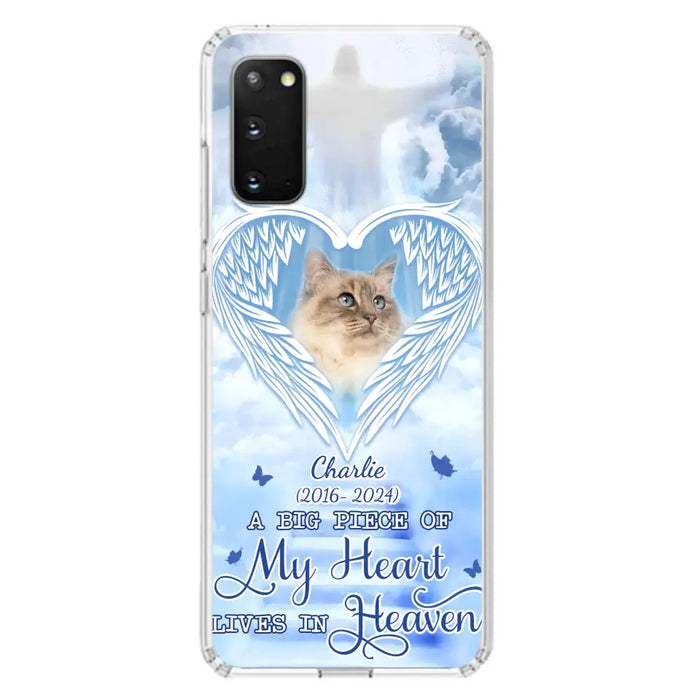 Custom Personalized Memorial Pet Phone Case - Upload Photo - Memorial Gift Idea For Pet Owner - A Big Piece Of My Heart Lives In Heaven - Case For iPhone/ Samsung