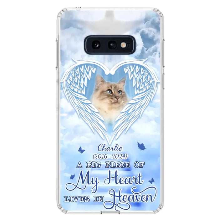 Custom Personalized Memorial Pet Phone Case - Upload Photo - Memorial Gift Idea For Pet Owner - A Big Piece Of My Heart Lives In Heaven - Case For iPhone/ Samsung