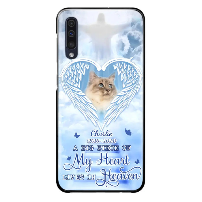 Custom Personalized Memorial Pet Phone Case - Upload Photo - Memorial Gift Idea For Pet Owner - A Big Piece Of My Heart Lives In Heaven - Case For iPhone/ Samsung