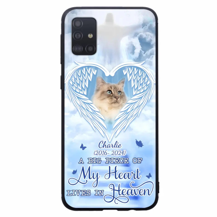 Custom Personalized Memorial Pet Phone Case - Upload Photo - Memorial Gift Idea For Pet Owner - A Big Piece Of My Heart Lives In Heaven - Case For iPhone/ Samsung