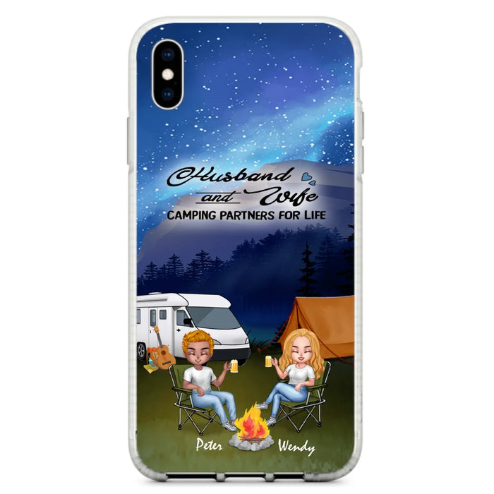 Custom Personalized Camping Night Chibi Phone Case - Couple With Upto 2 Dogs - Gift Idea For Camping Lover - Case For iPhone And Samsung