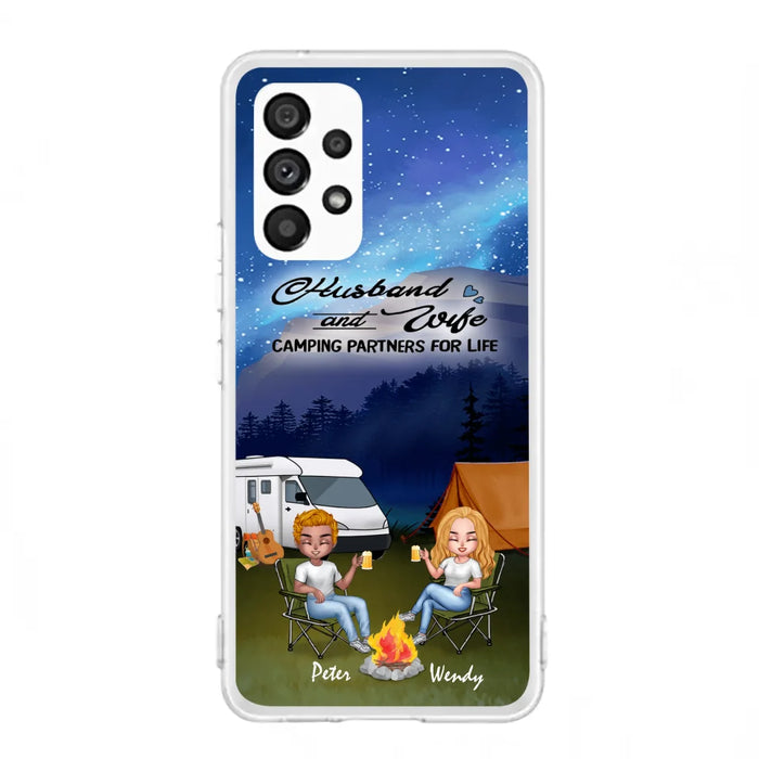 Custom Personalized Camping Night Chibi Phone Case - Couple With Upto 2 Dogs - Gift Idea For Camping Lover - Case For iPhone And Samsung