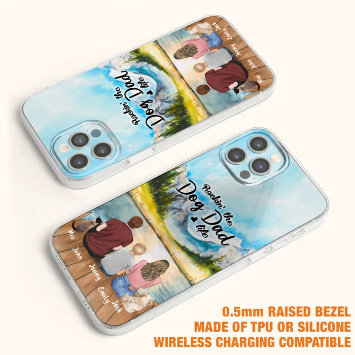 Custom Personalized Pet Couple Phone Case - Parent With 1 Kid And 2 Pets - Case For iPhone And Samsung