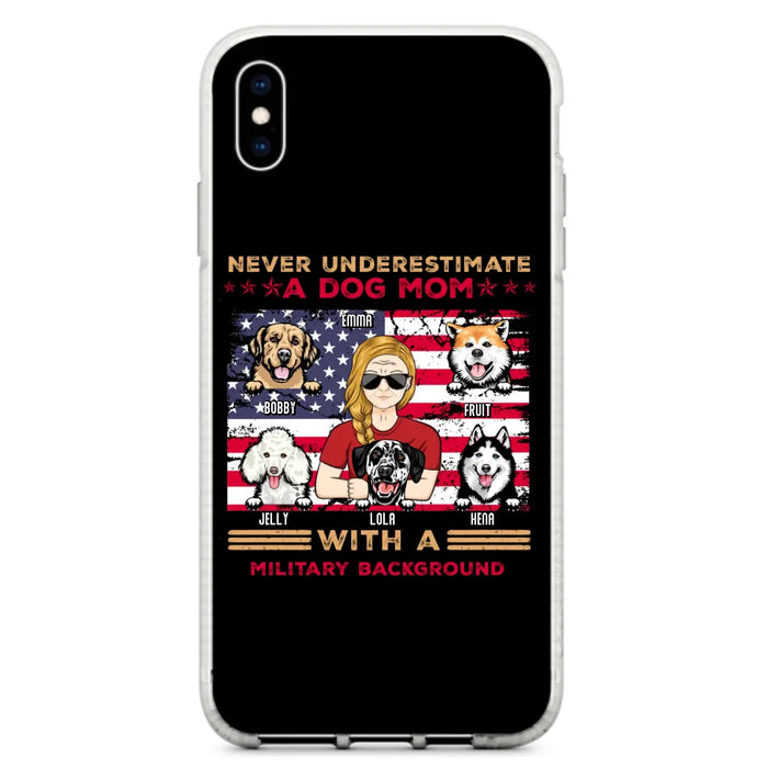 Custom Personalized Dog Mom Phone Case - Upto 5 Dogs - Gift Idea For Mother's Day/ Dog Lover - Never Underestimate A Dog Mom With A Military Background - Case For iPhone And Samsung