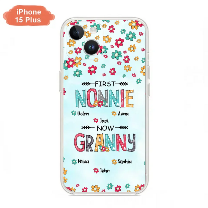 Custom Personalized Grandma Phone Case - Upto 4 Kids And 8 Grandkids - Mother's Day Gift Idea for Grandma - First Mom Now Nana Kid And Grandkids Flower Pattern - Case For iPhone And Samsung