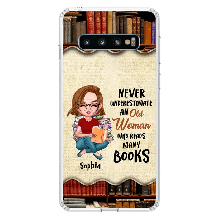 Custom Personalized Old Woman Books Phone Case -  Gift Idea For Books Lover - Case For iPhone And Samsung