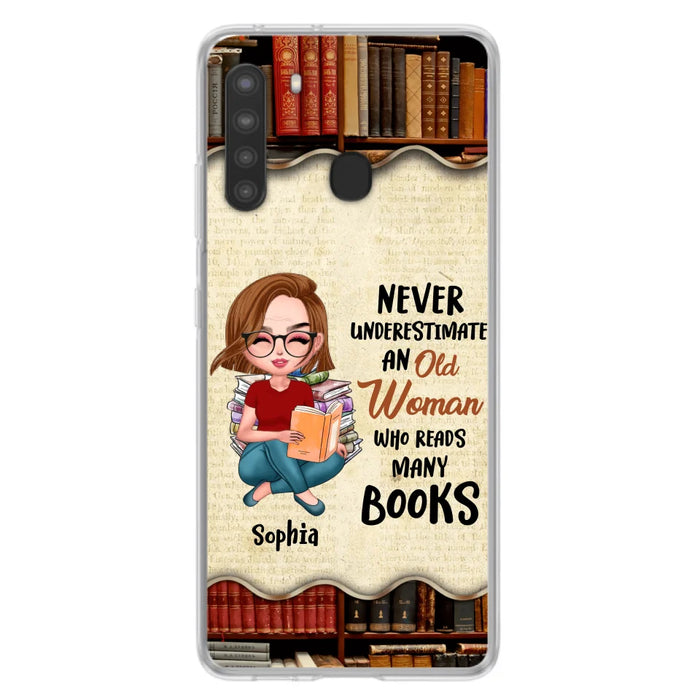 Custom Personalized Old Woman Books Phone Case -  Gift Idea For Books Lover - Case For iPhone And Samsung