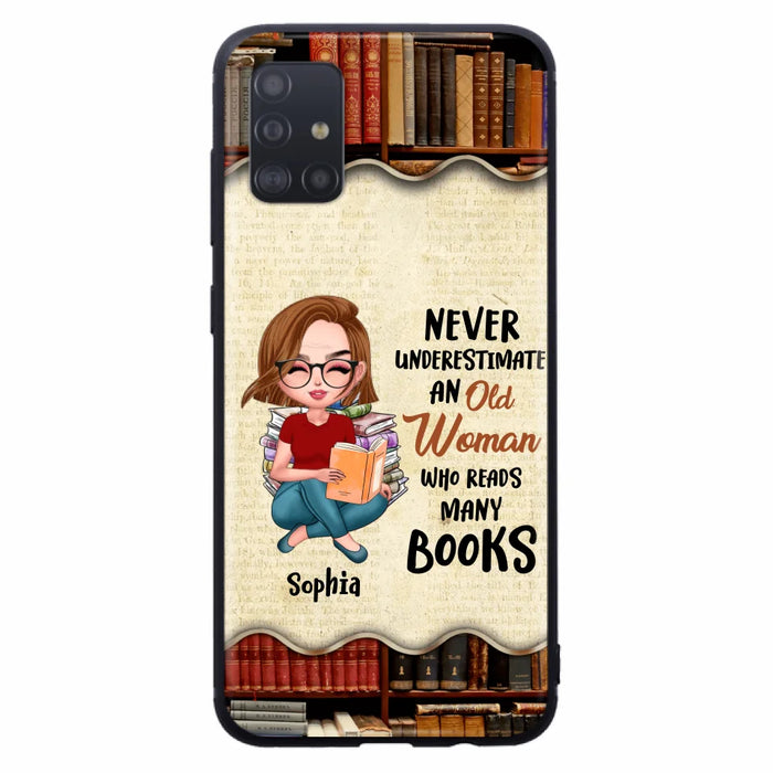 Custom Personalized Old Woman Books Phone Case -  Gift Idea For Books Lover - Case For iPhone And Samsung