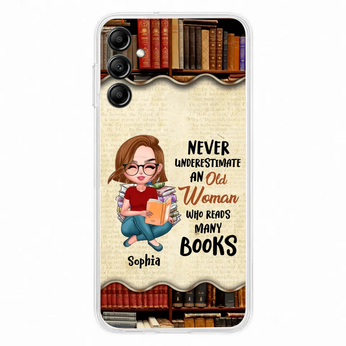 Custom Personalized Old Woman Books Phone Case -  Gift Idea For Books Lover - Case For iPhone And Samsung