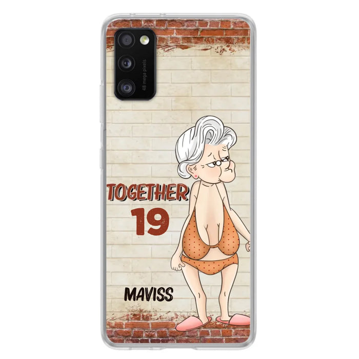 Custom Personalized Old Couple Phone Case - Gift Idea For Old Couple - Gift For Him/Her - Case For iPhone And Samsung