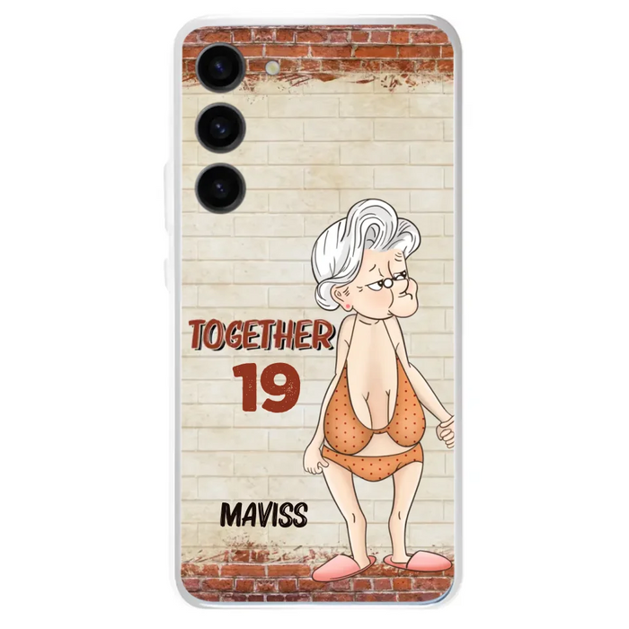 Custom Personalized Old Couple Phone Case - Gift Idea For Old Couple - Gift For Him/Her - Case For iPhone And Samsung