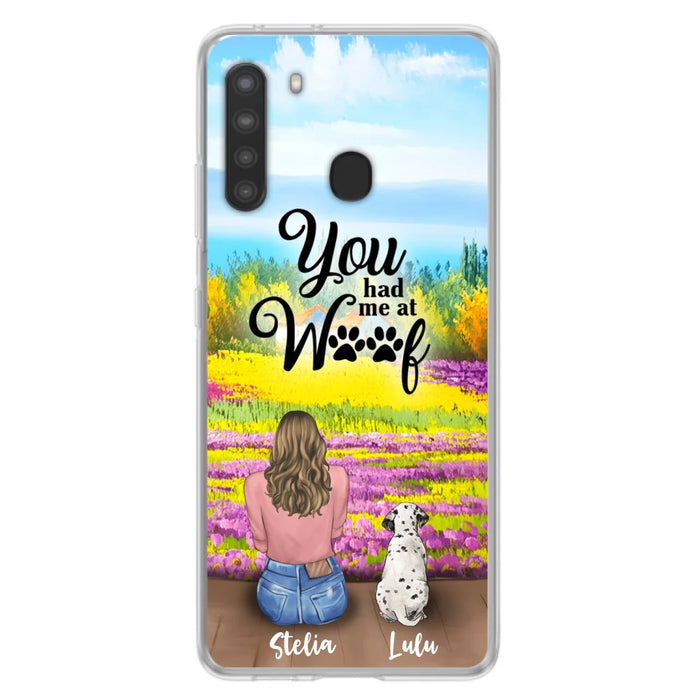 Custom Personalized Dog Mom With Flowers Background Phone Case - Gifts For Dog Lovers With Upto 4 Dogs - You Had Me At Woof - Case For iPhone, Samsung And Xiaomi - L4E2ZU