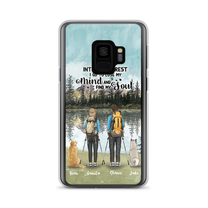 Custom Personalized Hiking Couple With Dogs Phone Case - Couple With Upto 2 Pets - Case For iPhone and Samsung - Q67GXN