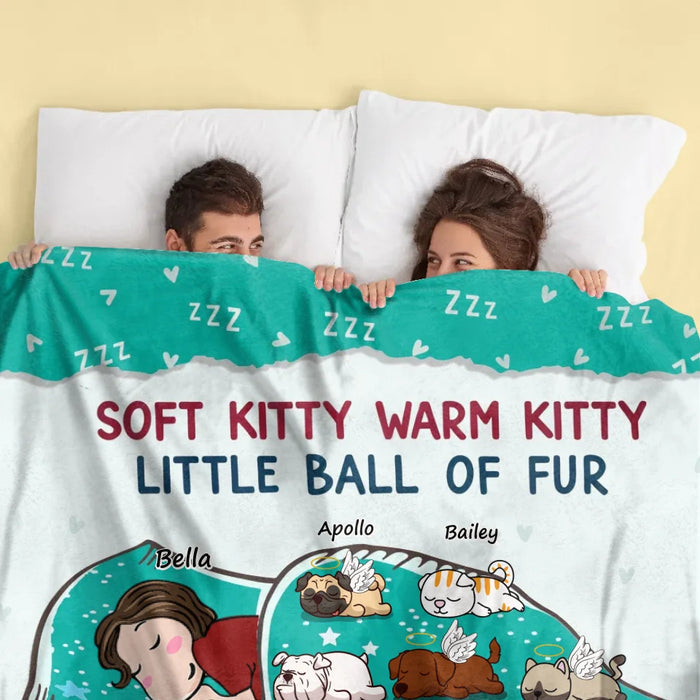 Personalized Dog Mom Quilt/Fleece Throw Blanket - Up To 8 Dogs - Mother's Day Gift For Dog Mom - Soft Kitty Warm Kitty Little Ball Of Fur