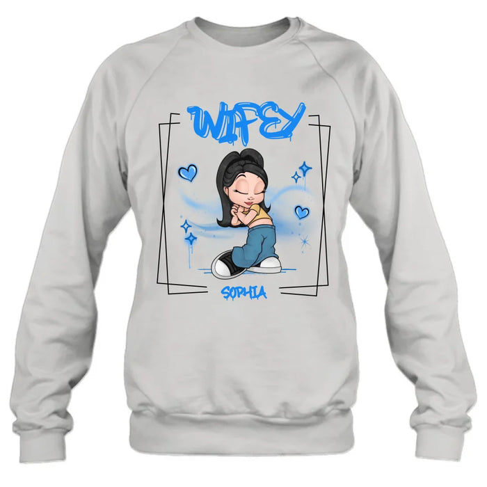 Personalized Hubby Wifey Y2K Couple T-shirt/Long Sleeve/Sweatshirt/Hoodie - Gift Idea For Couple