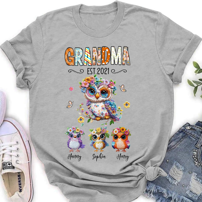 Personalized Owl Grandma Embroidered Effect Design Shirt - Up to 6 Kids - Mother's Day Gift Idea for Grandma & Mom