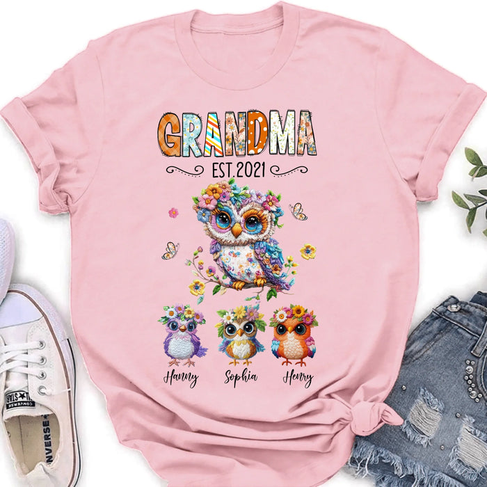 Personalized Owl Grandma Embroidered Effect Design Shirt - Up to 6 Kids - Mother's Day Gift Idea for Grandma & Mom