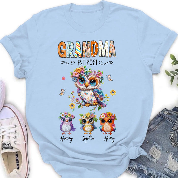 Personalized Owl Grandma Embroidered Effect Design Shirt - Up to 6 Kids - Mother's Day Gift Idea for Grandma & Mom