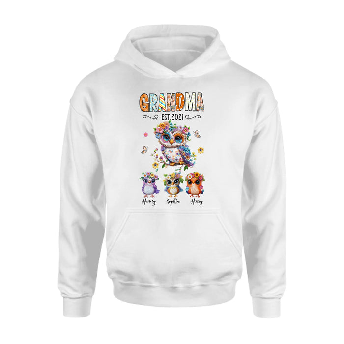 Personalized Owl Grandma Embroidered Effect Design Shirt - Up to 6 Kids - Mother's Day Gift Idea for Grandma & Mom