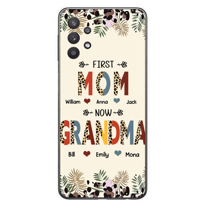 Custom Personalized Grandma Phone Case - Gift Idea For Grandma/Mom/ Mother's Day - Up to 6 Kids And 12 Grandkids - First Mom Now Grandma - Case For iPhone And Samsung