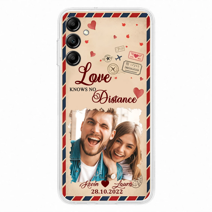 Custom Personalized Couple Phone Case - Gift Idea For Couple/ Valentines Day - Upload Photo - Love Knows No Distance - Case For iPhone/ Samsung