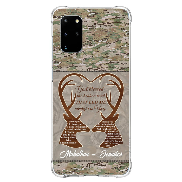 Custom Personalized Deer Hunting Heart Phone Case - Gift Idea For Couple - God Blessed The Broken Road That Led Me Straight To You - Case For iPhone And Samsung