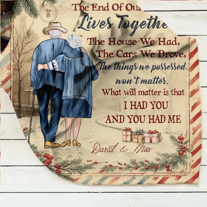 Personalized Old Couple Fleece Throw Blanket/ Quilt – Custom Names – Romantic Anniversary, Valentine’s Day or Christmas Gift for Couples