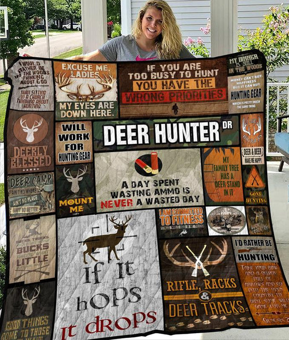 Awesome Deer Hunting Quilt Blanket - Perfect Gift for Hunting Lovers - Deer Hunter Quilt For Dad